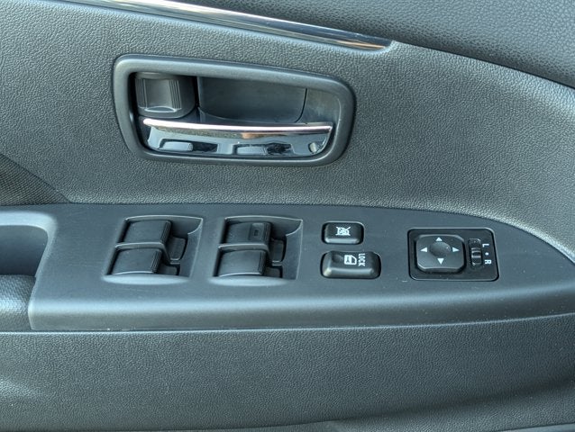 2025 Mitsubishi Outlander Sport ES