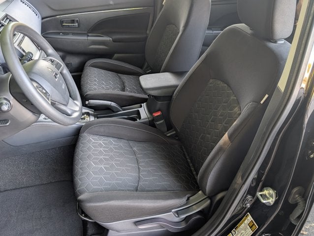 2025 Mitsubishi Outlander Sport ES