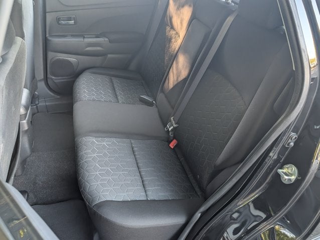 2025 Mitsubishi Outlander Sport ES