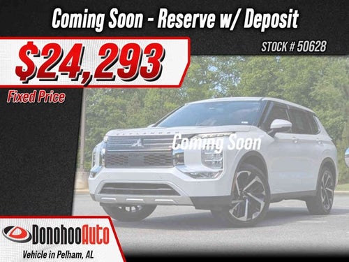 2023 Mitsubishi Outlander SE
