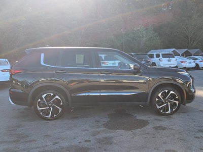2023 Mitsubishi Outlander SE Special Edition