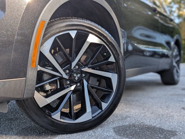 2023 Mitsubishi Outlander SE Special Edition