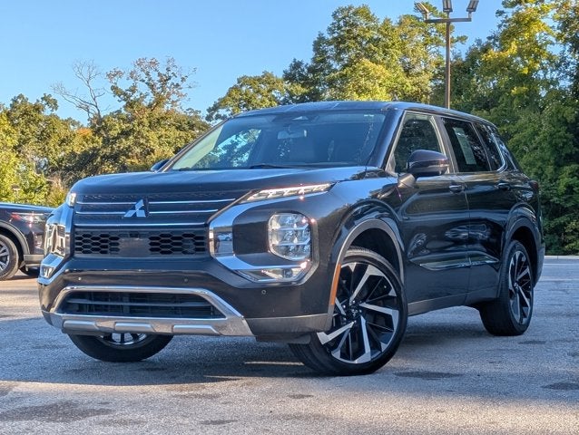 2023 Mitsubishi Outlander SE Special Edition