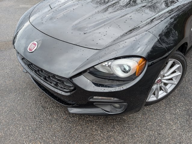 2017 FIAT 124 Spider Lusso