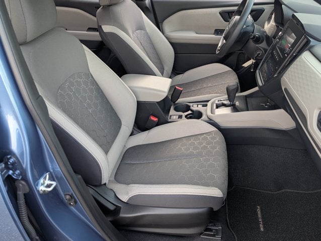 2025 Subaru Forester AWD