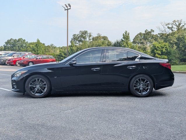 2015 INFINITI Q50 Premium
