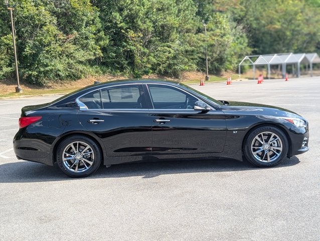 2015 INFINITI Q50 Premium