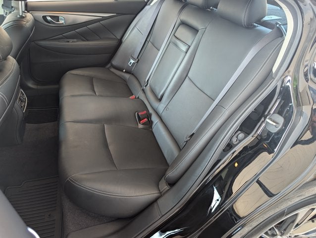 2015 INFINITI Q50 Premium