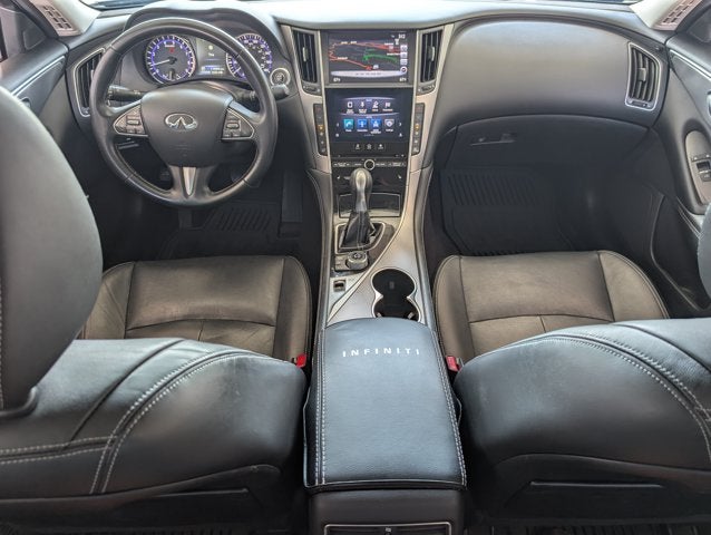 2015 INFINITI Q50 Premium