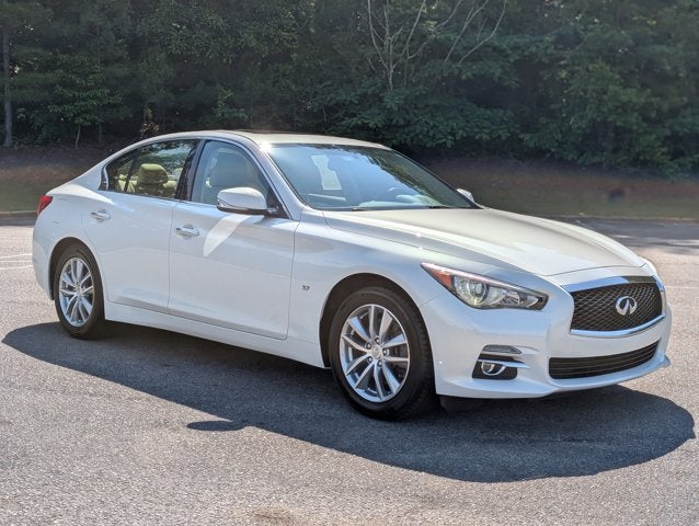 2015 INFINITI Q50 Premium