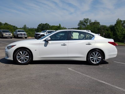 2015 INFINITI Q50 Premium