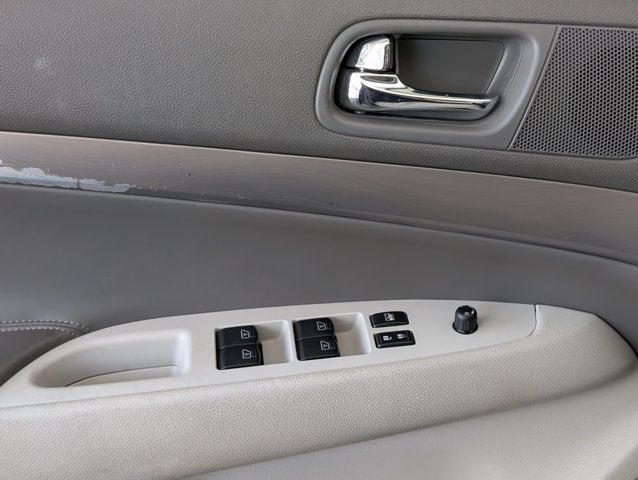 2012 INFINITI G25 Sedan Journey