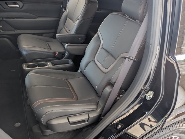 2025 Nissan Armada SL