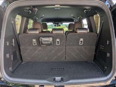2025 Nissan Armada SL