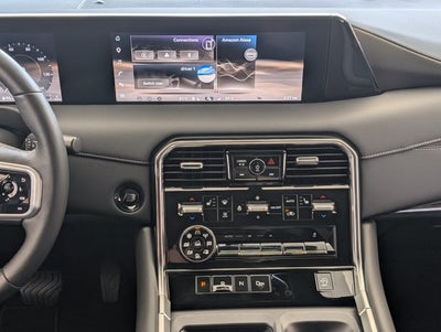 2025 Nissan Armada SL