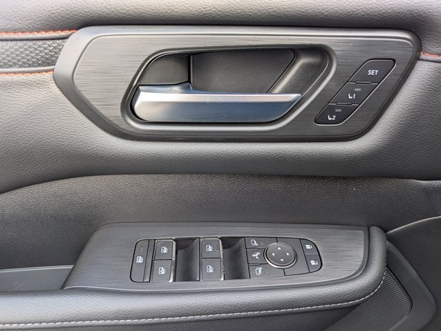 2025 Nissan Armada PRO-4X