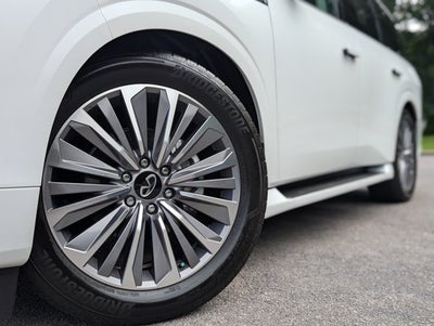 2025 INFINITI QX80 SENSORY