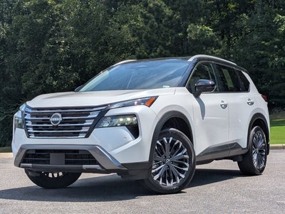 2025 Nissan Rogue SL