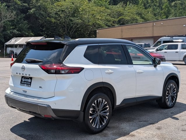 2025 Nissan Rogue SL