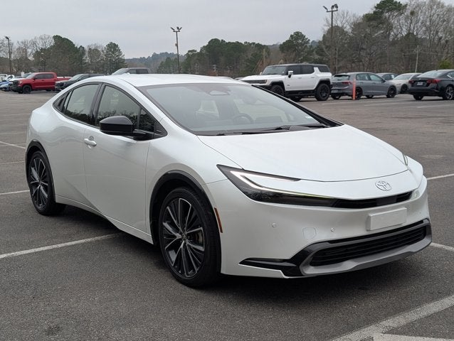 2023 Toyota Prius XLE