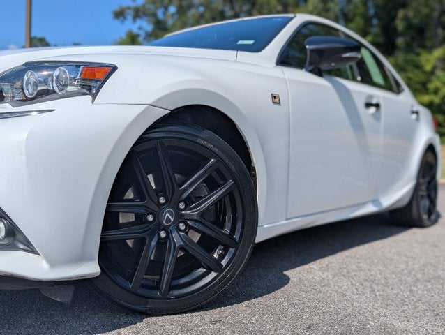 2015 Lexus IS 250 Crafted Line