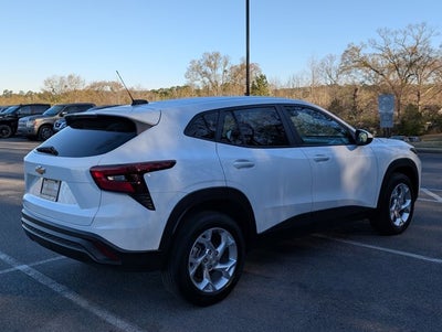 2024 Chevrolet Trax LS