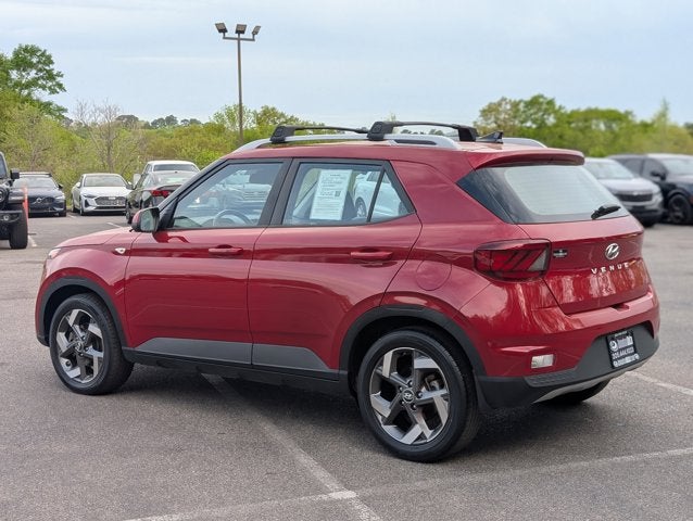 2021 Hyundai Venue SEL