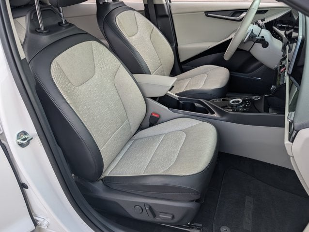 2023 Kia Niro EV Wave