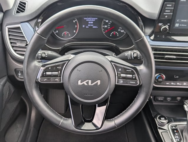 2023 Kia Seltos S