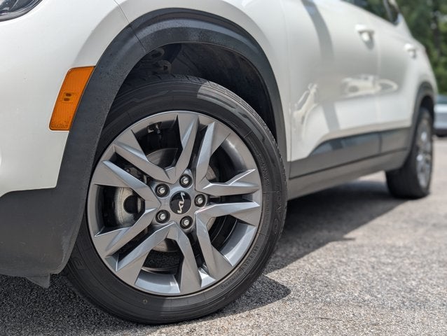 2023 Kia Seltos S