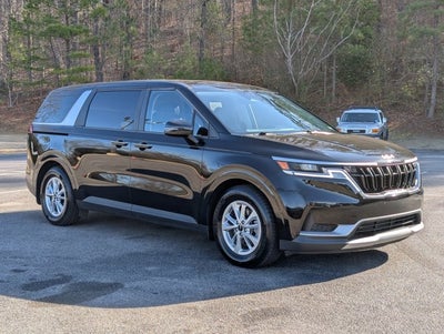 2024 Kia Carnival LX