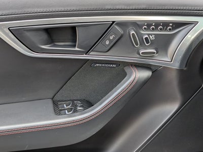 2018 Jaguar F-TYPE R-Dynamic