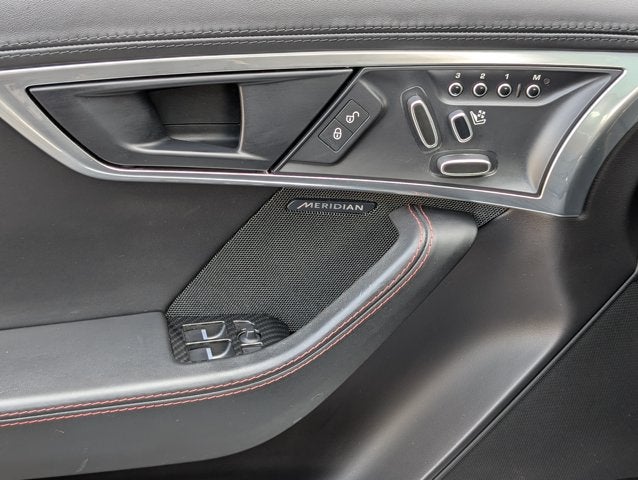 2018 Jaguar F-TYPE R-Dynamic