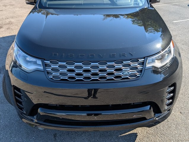 2023 Land Rover Discovery Metropolitan Edition