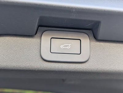2023 Land Rover Discovery Metropolitan Edition