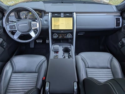 2023 Land Rover Discovery Metropolitan Edition