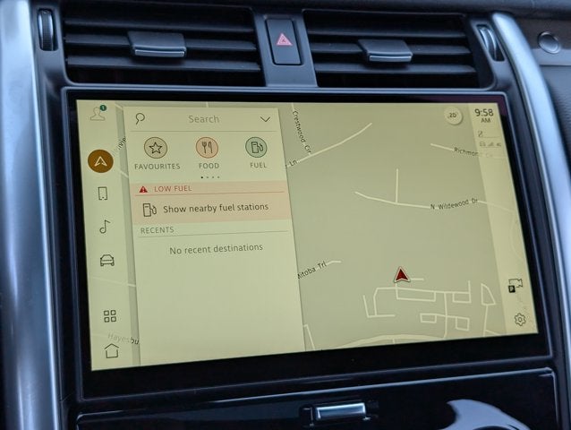 2023 Land Rover Discovery Metropolitan Edition
