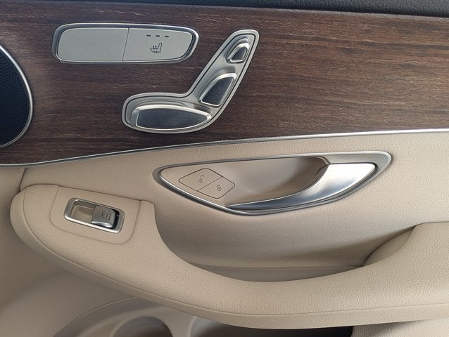 2020 Mercedes-Benz GLC GLC 300