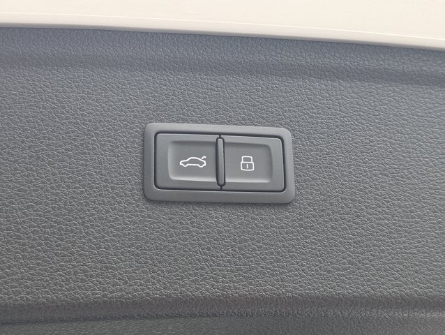 2023 Audi Q5 Premium