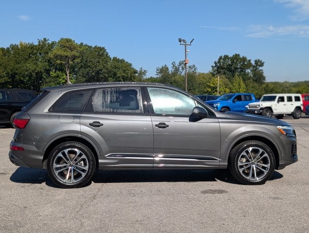 2026 Audi Q7 Premium