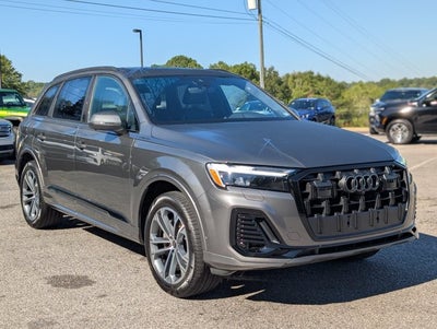 2026 Audi Q7 Premium