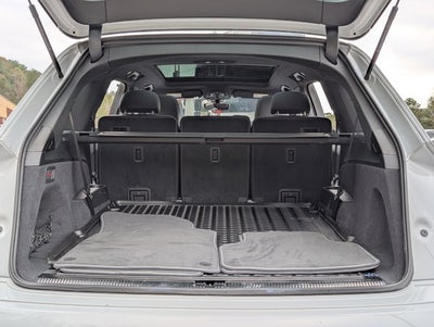 2025 Audi Q7 Premium