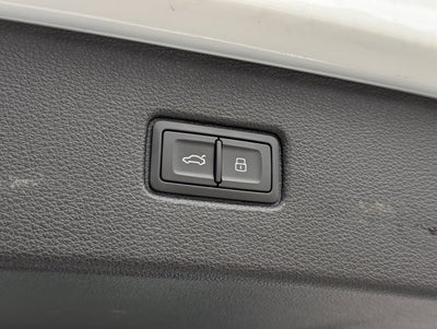 2025 Audi Q7 Premium