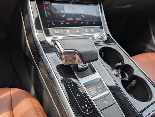 2023 Audi Q8 Premium