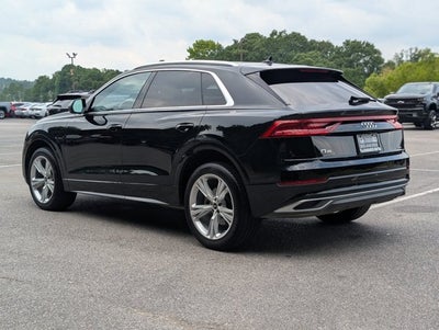 2023 Audi Q8 Premium