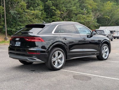 2023 Audi Q8 Premium