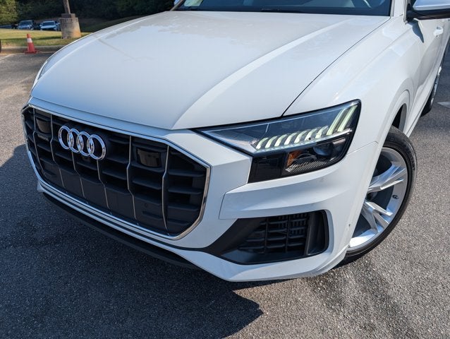 2023 Audi Q8 Premium