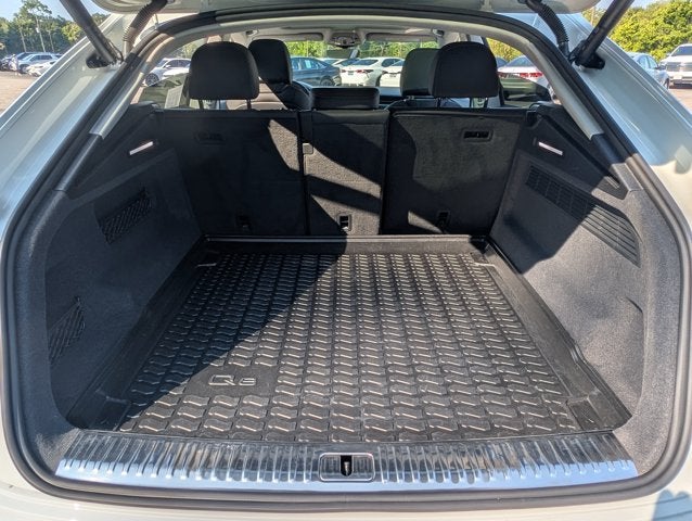 2023 Audi Q8 Premium
