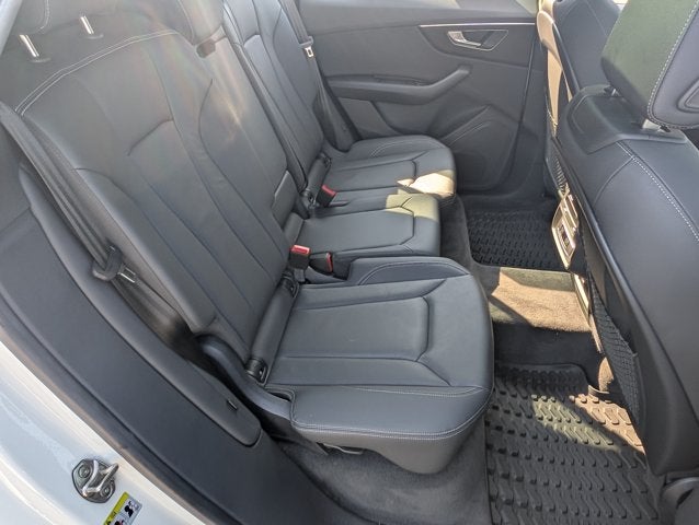 2023 Audi Q8 Premium