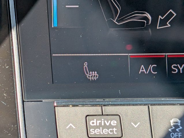 2023 Audi Q8 Premium